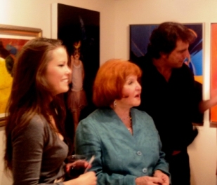 Sally Jessy Raphael (center) at Six Summit Gallery